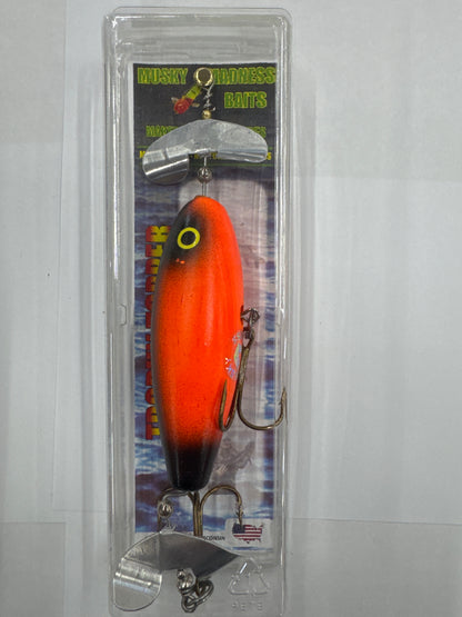 Musky Madness Trophy Topper